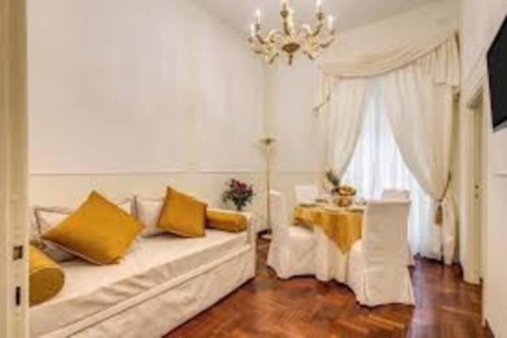 E. Spagna Luxury Apartment - Piazza Di Spagna Roma Exterior foto